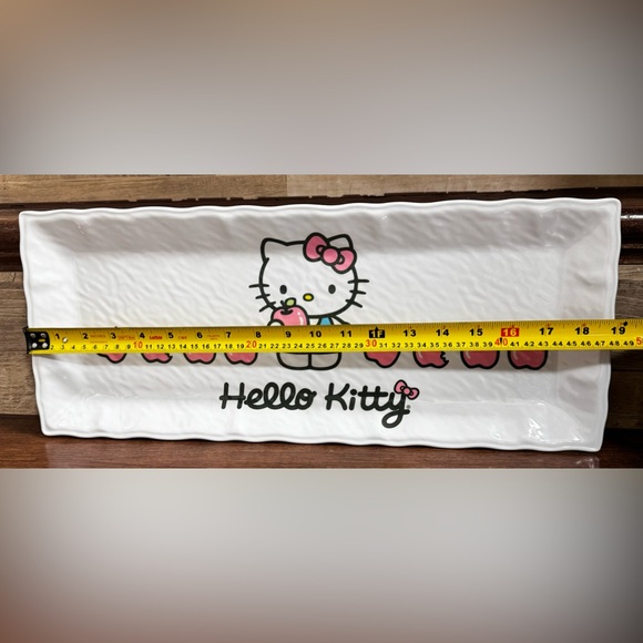 2024 Collection Hello Kitty & Apples π π  Melamine Tray  -  NEW - Picture 4 of 5